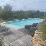 Vila Les Terrasses Du Carlat 